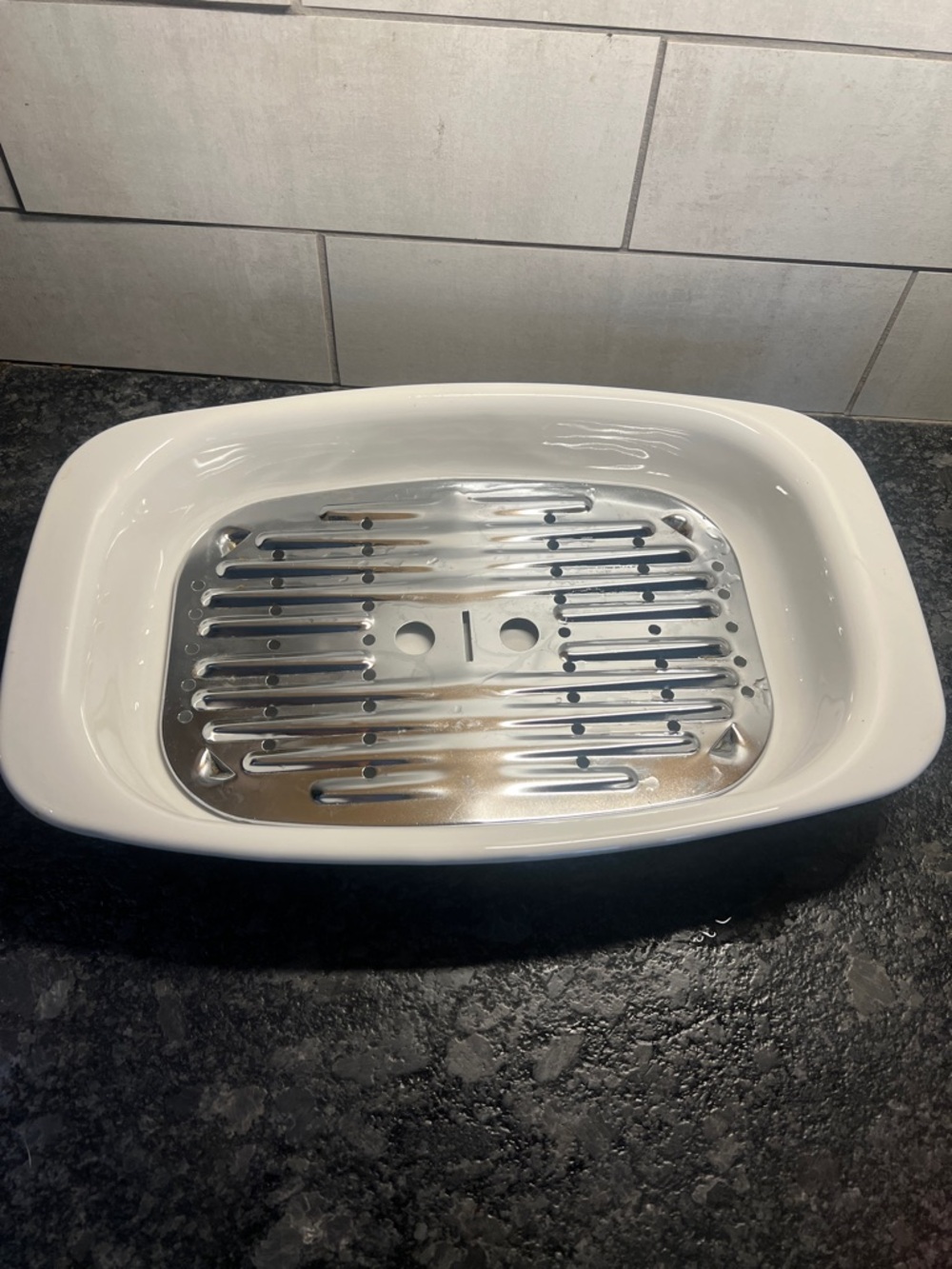 Corningware Roaster Cornflower Blue with Removable Stainless Steel Rack.Like new